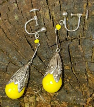Stunning ♡ Vintage Flapper Unusual Opaque Yellow Glass Drop Earings Gorgeous
