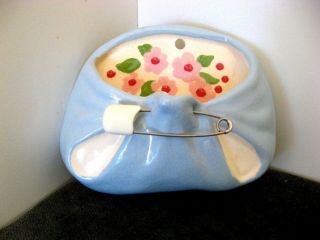 Vtg Cleminsons Pottery Wall Pocket For Baby Safety Pins Or Cute Born Gift