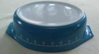 Vintage Pyrex 2 1/2 Quart Casserole Dish Blue Snowflake Garland 6