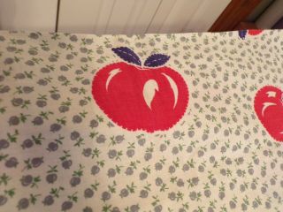 VTG COTTON QUILT FABRIC NOVELTY RED APPLES ON WHITE W/ TINY GRAY APPLE 2
