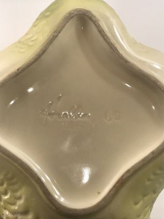 Vintage Hull USA 69 Art Pottery Figural Swan Flower Planter Vase Green Cream 5