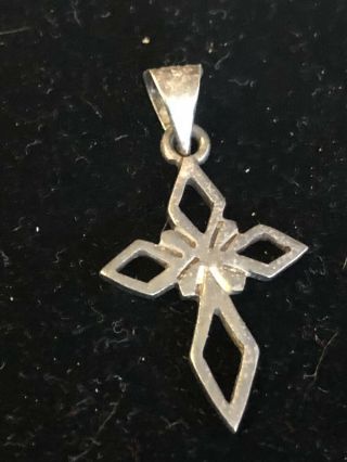 Vintage Taxco Cross Unique Design - Mrkd To Mexico 925 Sterling Pendant - 3.  4 Gr.