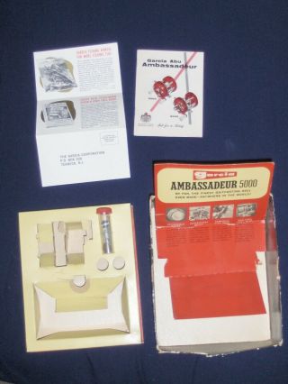 Vintage Display Box And Service Parts For Abu Garcia Sweden Ambassadeur 5000
