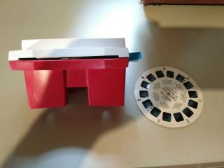 Vintage Gaf View - Master Viewer,  Red And White With Blue Lever,  One Disk