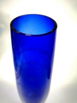 Vintage Swedish 1970 Elegant Blown Cobalt Blue Glass Vase Clear Bubble Form Base 2