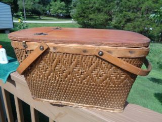 Vintage Red - Man Wicker Woven Picnic Basket With Shelf