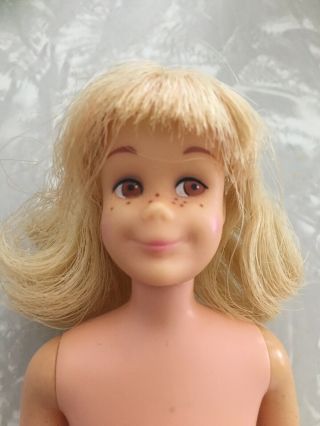 Vintage 1963 Blonde Scooter Barbie Doll Skipper Friend Bendable Knee