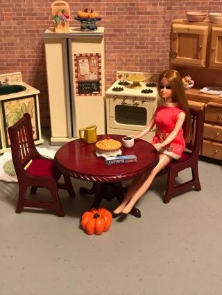 Vintage Topper Dawn Doll,  Harvest Kitchen 
