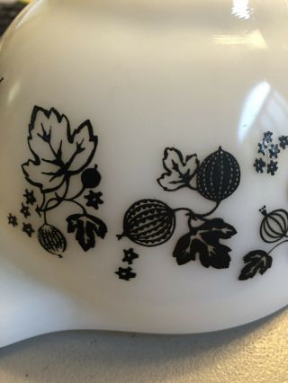Vintage Pyrex Black Gooseberry Cinderella Bowl 1 1/2 Pt 441 Shiny Rare 5