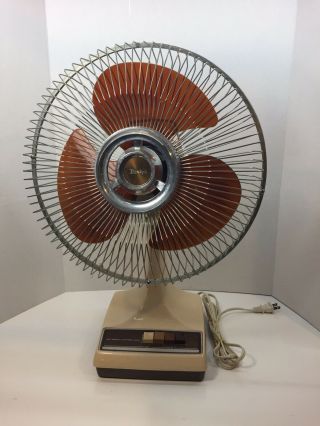 Vintage Lasko Brown Amber Blade 12 " Oscillating Fan 3 Speed Type 12 - 1 Style K