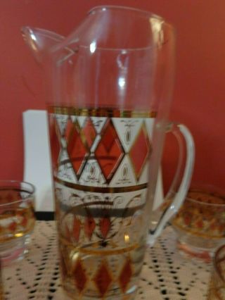 Vtg Martini / Juice Pitcher With 4 Glasses Gold Band with Red Diamonds 2