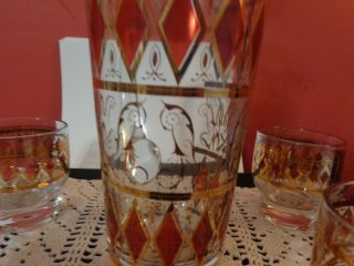 Vtg Martini / Juice Pitcher With 4 Glasses Gold Band with Red Diamonds 4