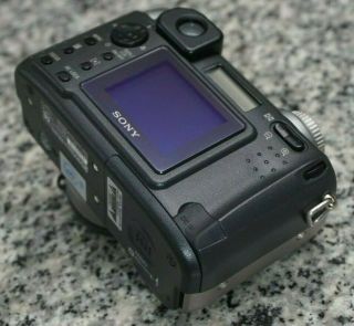 VTG Sony DSC - S75 3.  3MP Digital Camera Bundle W/ 128MB MS 5