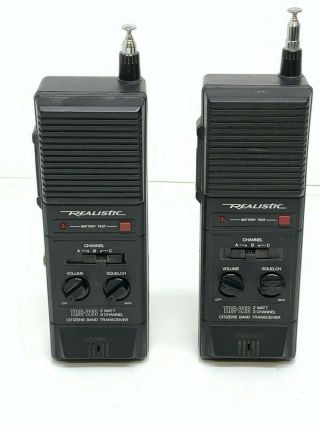 Vintage Realistic Trc - 218,  2 - Watt 3 - Channel Walkie Talkie Transceivers