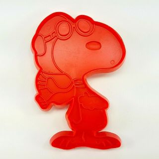 United Feature Vintage Red Plastic Cookie Cutter - Snoopy Red Baron Peanuts