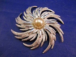 Stunning Vintage Sarah Coventry Jewelry Brooch Or Pin