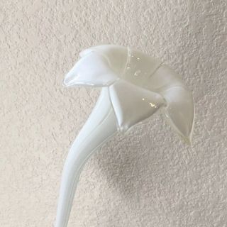 Vintage 20 " Long Stem White Flower Hand Blown Glass Flower Decor