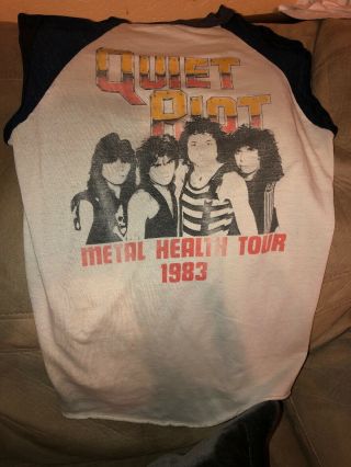 Vintage 1980s 1983 Quiet Riot Metal Health Tour Paper Thin T - Shirt Med.