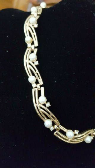 vintage gold tone faux pearl rhinestone Trifari necklace 3