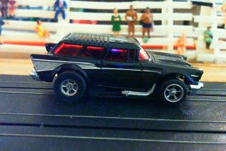 Vintage Aurora Afx Tomy ‘57 Chevy Nomad Black Slot Car Ho Running Chassis
