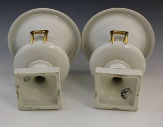 Pair VTG Signed Trenton Potteries Porcelain Handled Trohpy Urn Vases Gold Gilt 5