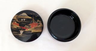VINTAGE BLACK LACQUER JAPANESE BOX WITH 6 COASTERS HANDPAINTED 5