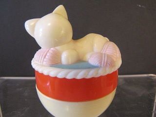 Vintage 1950 ' s Baby Toy Kitty Cat & yarn,  Self - Correcting (non tipping),  Plastic 2