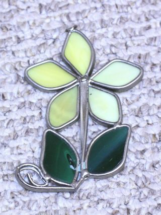 VINTAGE stained GLASS window ornament SUN CATCHER yellow flower green leaves 3