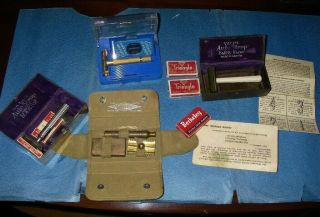 Vintage Gillette Safety Razors W/ Blades & Boxes Including Canada Military