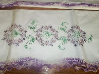 Pair Vtg Hand Embroidered Variegated Crochet Lace Trim Purple Flower Pillowcases
