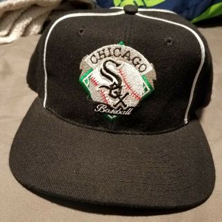 Vintage 1992 Chicago White Sox Limited Edition Snapback Cap Hat