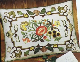Erica Wilson Red Floral Jacobean Pillow 7307 Crewel Embroidery Kit Vtg