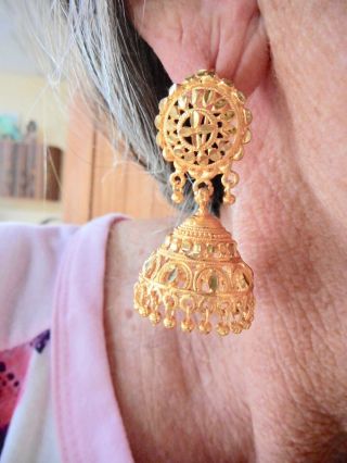 Authentic Vintage Gold Tone Gypsy Style Dangle Pierced Earrings