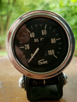 Vintage Sun Oil Pressure Gauge 0 - 100 Psi Black Cup Unsure Of