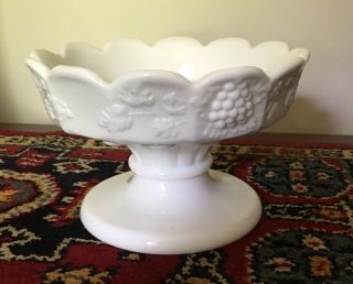 Vintage Westmoreland Paneled Grape Milk Glass Punch Bowl Stand 7