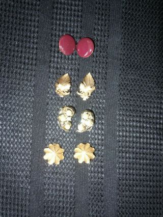 4 Pair Vtg Retro Clip On Earrings Lisner Gold Leaf,  Silver Pearls,  Gold & Plum
