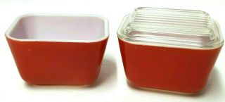 VINTAGE 1950s PYREX Set Of Two 1 1/2 Cups Red Refrigerator Dish With One Lid 2