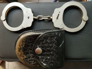 Vintage Mod.  3 Peerless Handcuffs (serial 413487) W/working Key,  Dutyman Case