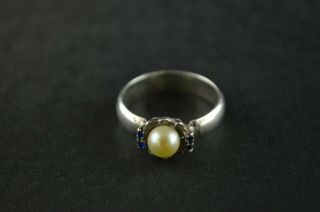 Vintage Sterling Silver Ring W Pearl Bead - 6.  1g