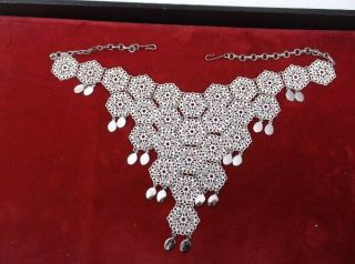 Vintage Signed Vendome Snow White Enamel Snowflake Flower Silver Bib Necklace