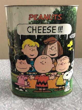 Vintage Peanuts Gang “cheese ” Metal Trash Can By Cheinco
