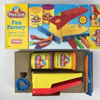 Vintage Playskool Play - Doh Fun Factory Set Childrens Extruder,  2 Design Strips