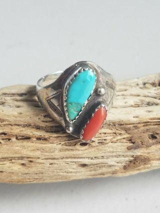 Authentic Vintage Navajo Turquoise Coral Sterling Silver Ring - Size 7