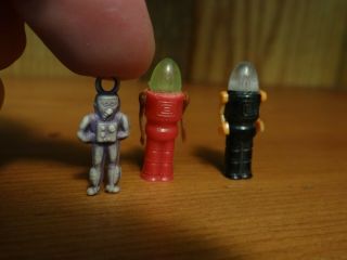 3 Vintage Plastic Gumball Charms,  Robots And Astronaut / Diver