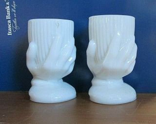 Set Of 2 Vintage Milk Glass Egg Cups/toothpick Holder Beggars Hand