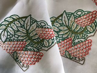GORGEOUS VINTAGE IRISH LINEN HAND EMBROIDERED TABLECLOTH RED POMEGRANATES 3
