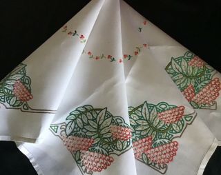 GORGEOUS VINTAGE IRISH LINEN HAND EMBROIDERED TABLECLOTH RED POMEGRANATES 5