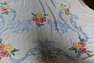 Vintage White With Floral Chenille Bedspread Full 108 " X 92 " - Cutter