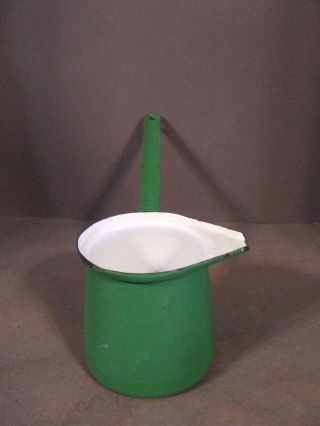 VINTAGE GRANITE WARE GREEN AND WHITE ENAMEL POURER WITH HANDLE 3