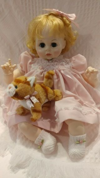 Madame Alexander Pussycat Baby Doll 5228 18 " Crier 1977 Complete